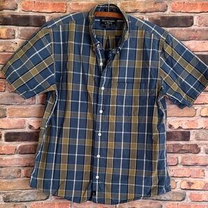Abercrombie & Finch Plaid Short Sleeve Button Up Muscle Size L